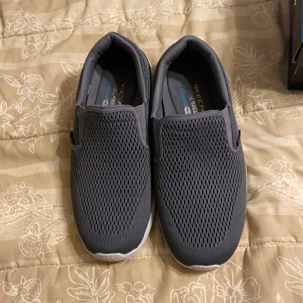 Men’s slip ins